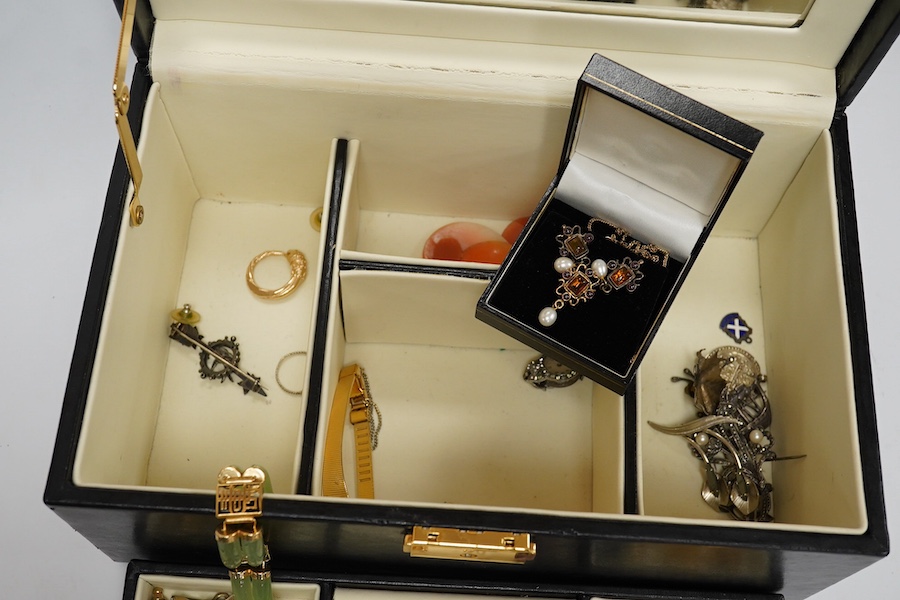 A jewellery box containing a quantity of mixed costume and other jewellery, including two yellow metal overlaid propelling pencils and a 14k and baroque pearl ring. Condition - poor to fair to good